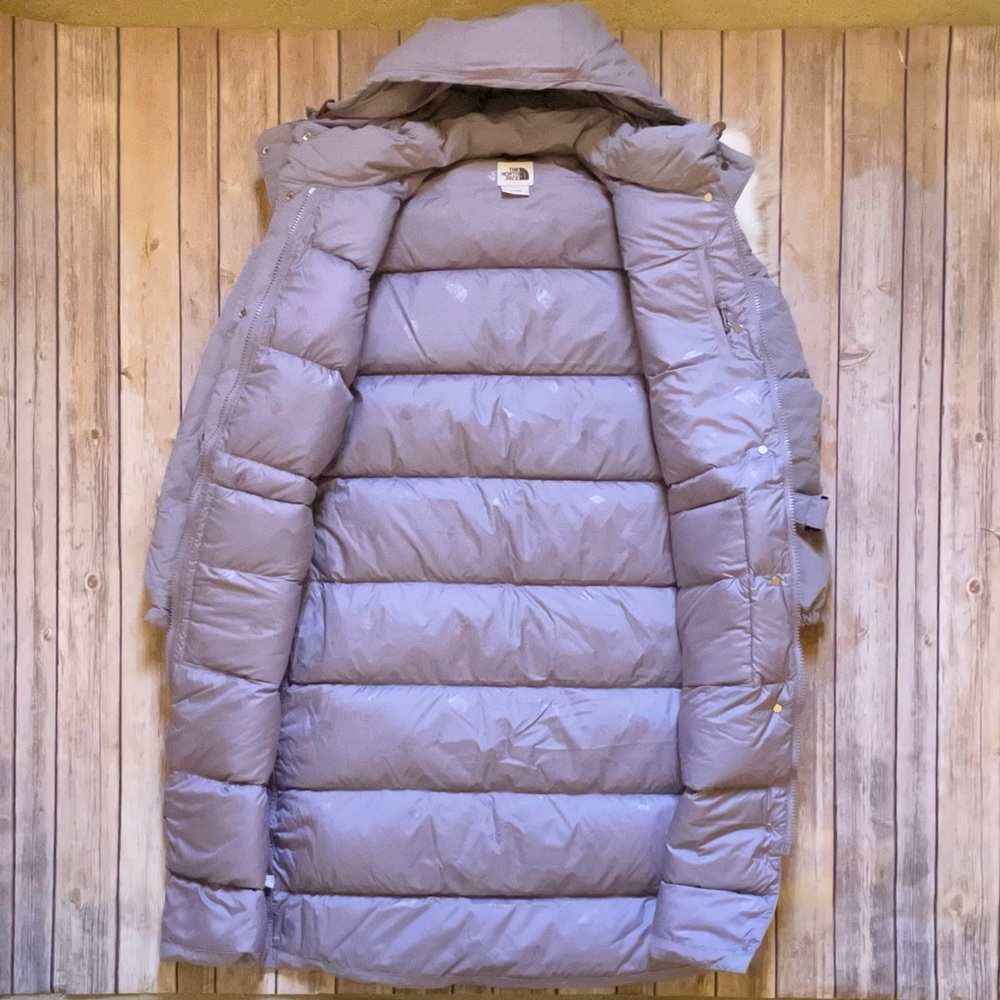 The North Face Long Quilted Puffer Coat in Light Gray - Picture 6 of 12